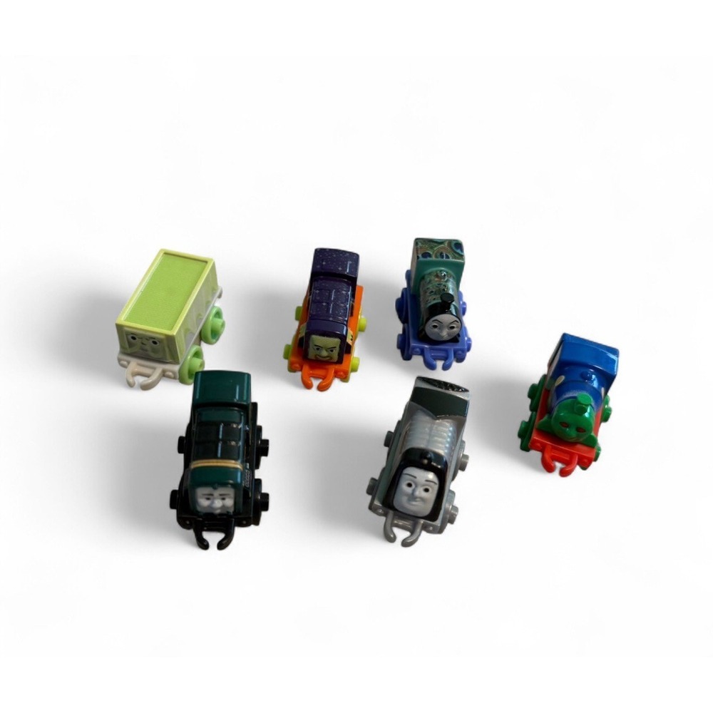 Thomas & Friends Minis Lot of 6 Trains Spencer Diesel Alien Glow Wagon